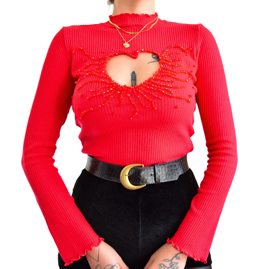 Blusa roja missing heart upclycling