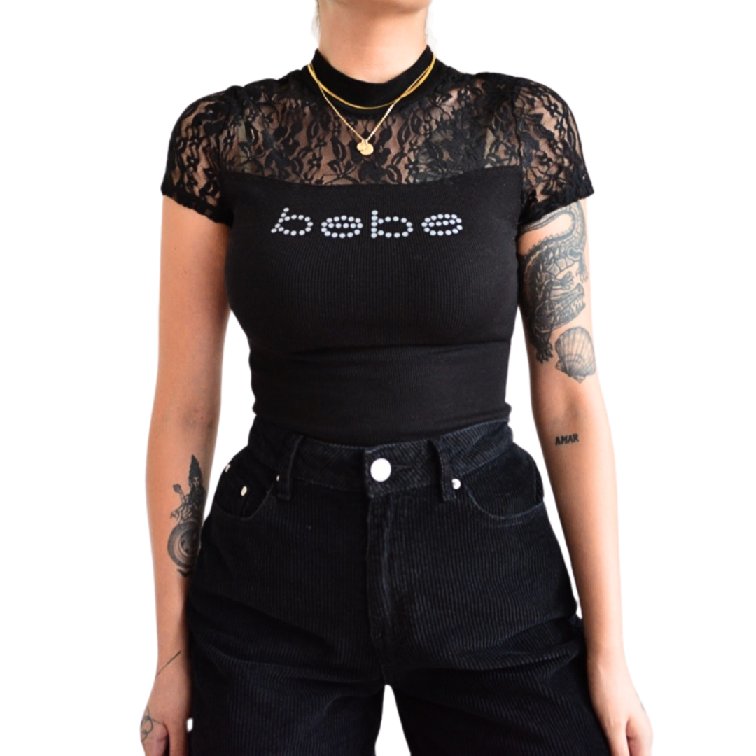 Blusa Bebe negra con encaje
