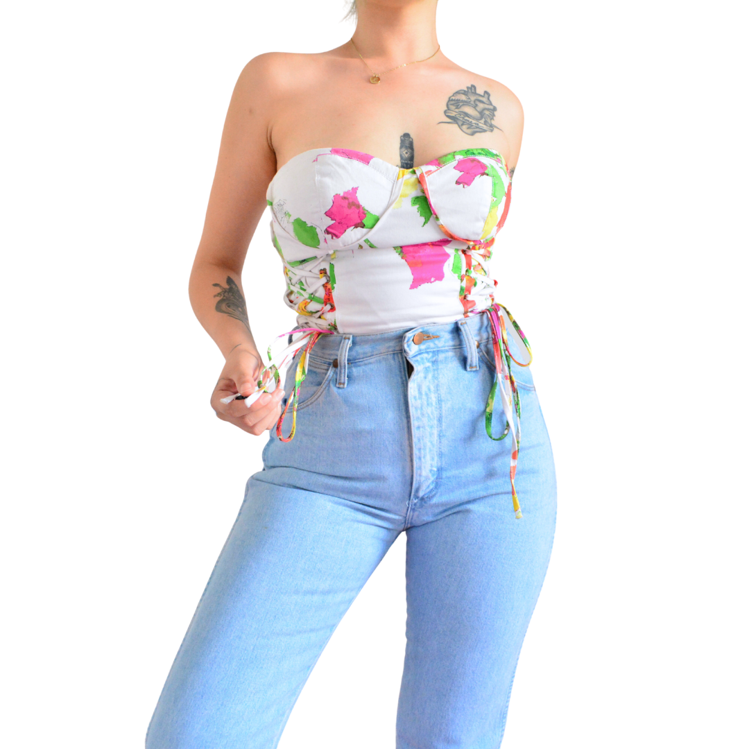 Corset floral con ajustes cruzados