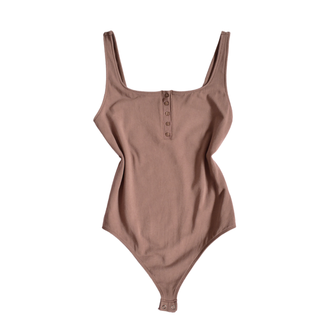 Bodysuit café de botones