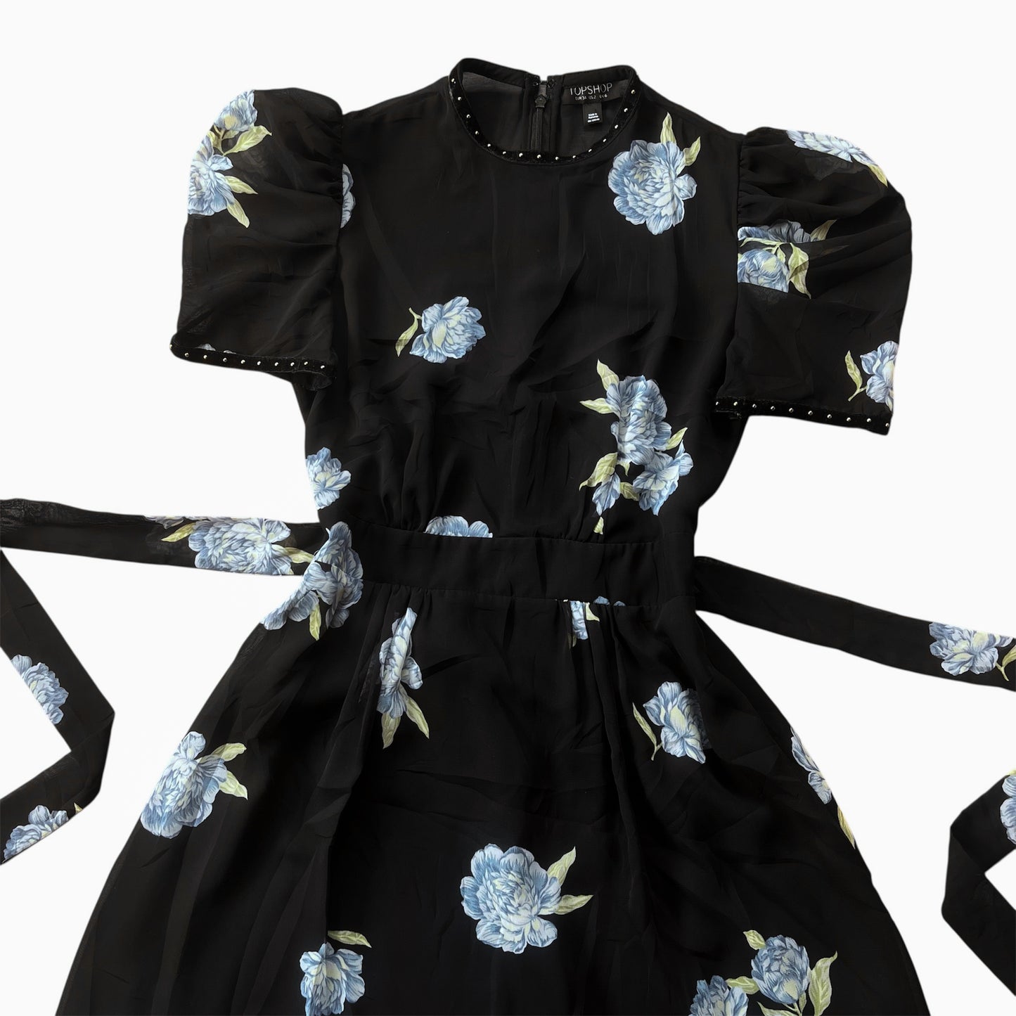Vestido negro flores azules
