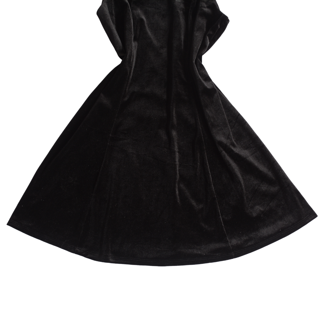 Vestido negro de terciopelo