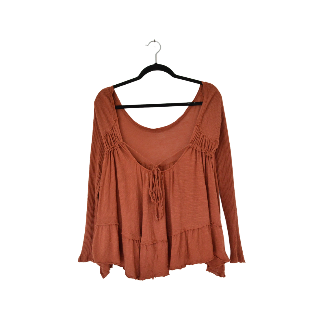 Blusa de holanes y escote