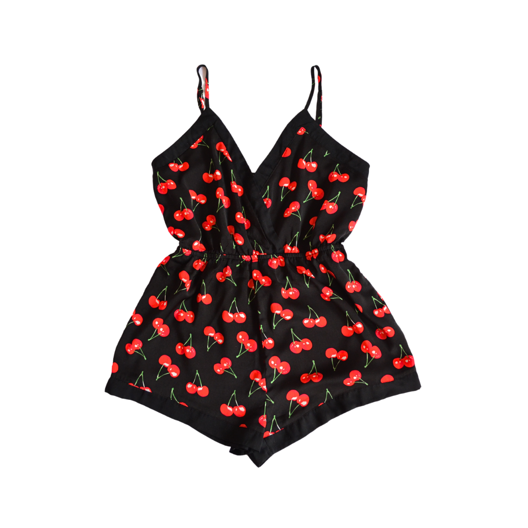 Jumpsuit de cerecitas rojas