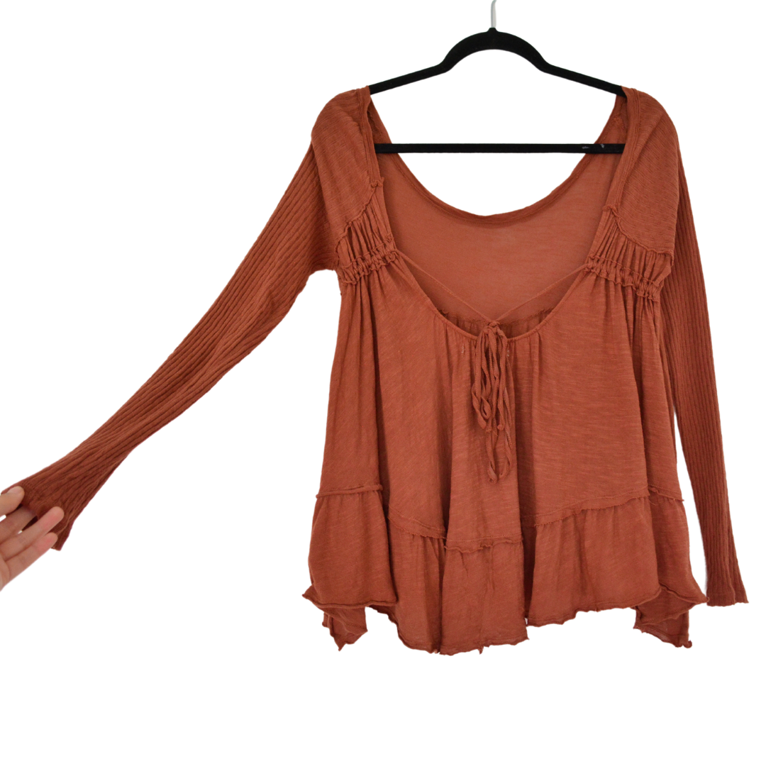 Blusa de holanes y escote