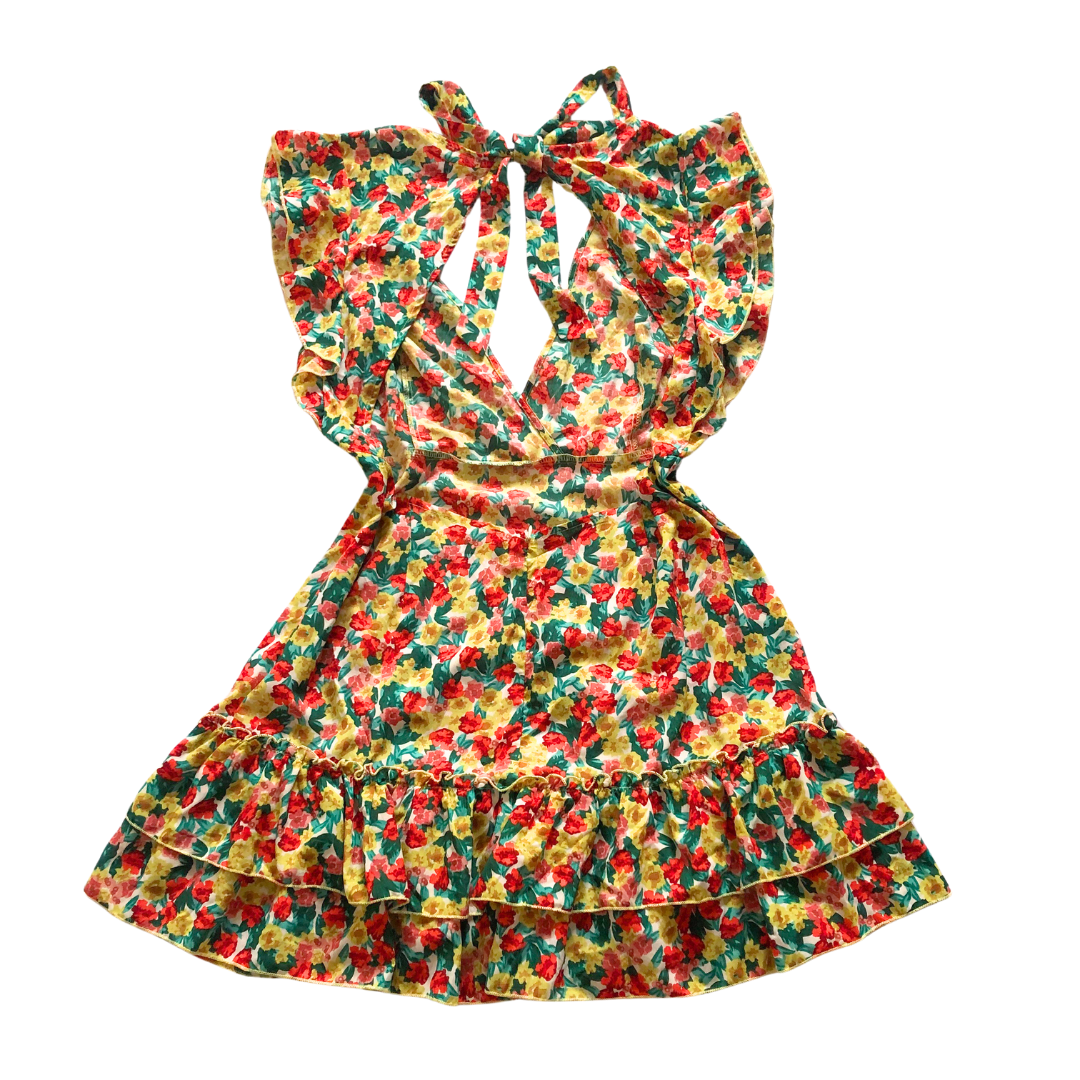 Vestido floral rojo con holanes