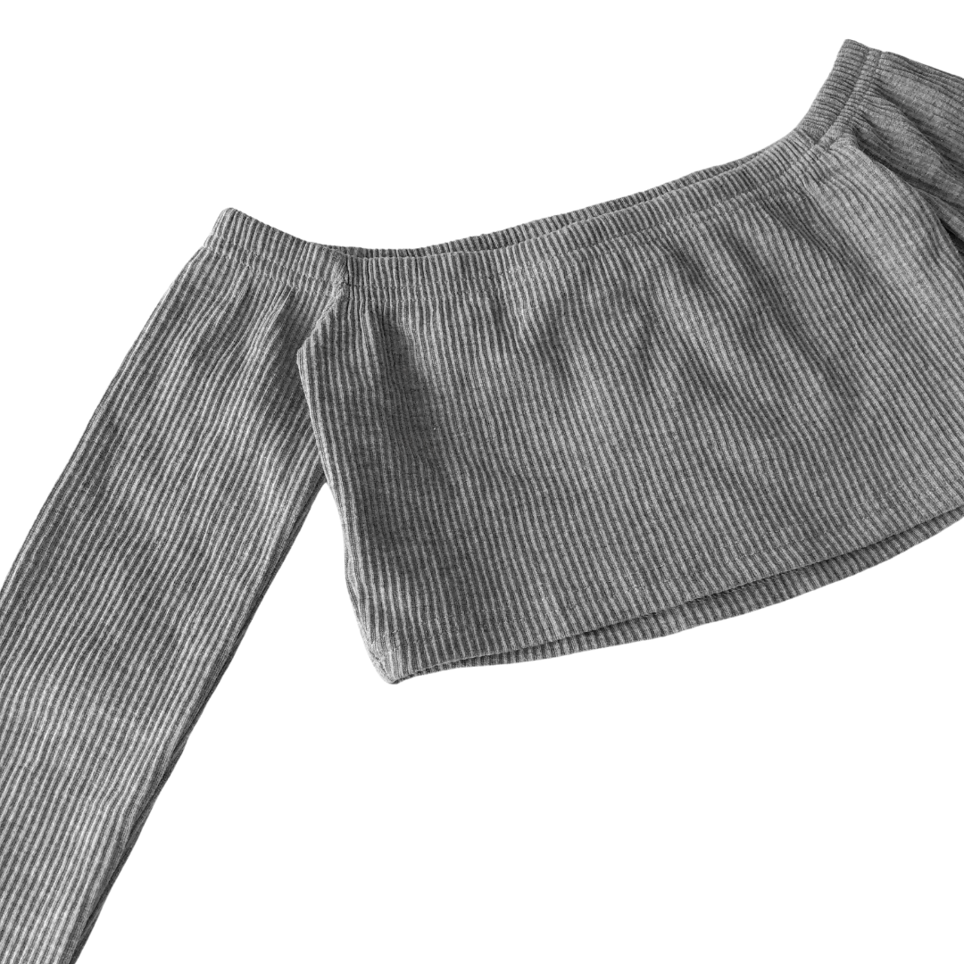 Top gris off shoulder