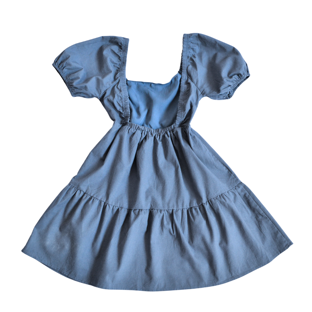 Vestido azul con manga de globo