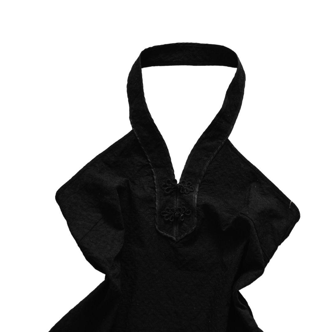 Blusa negra oriental