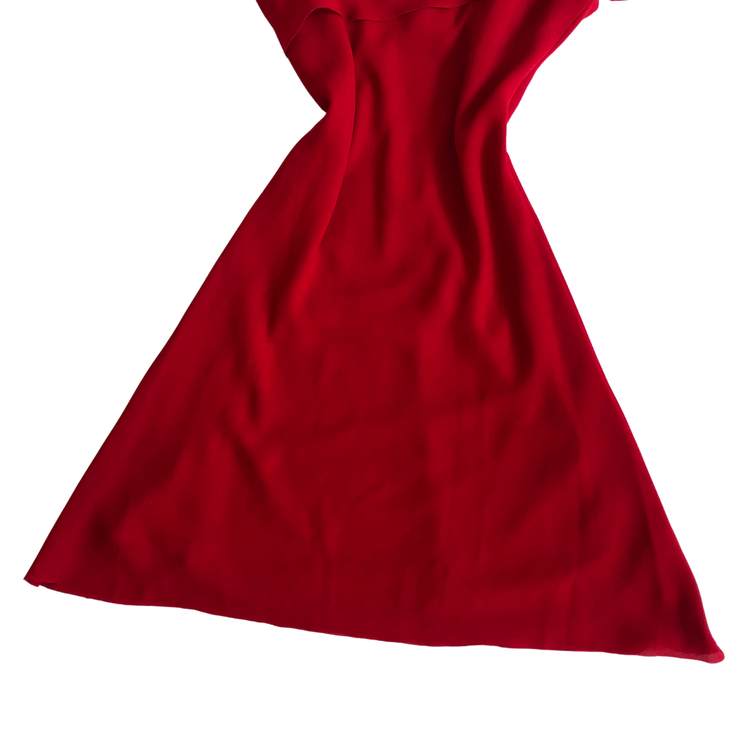 Vestido rojo con moño