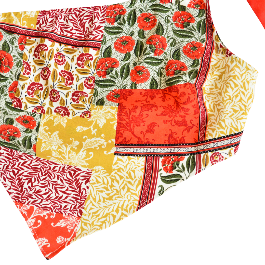 Top asimétrico floral