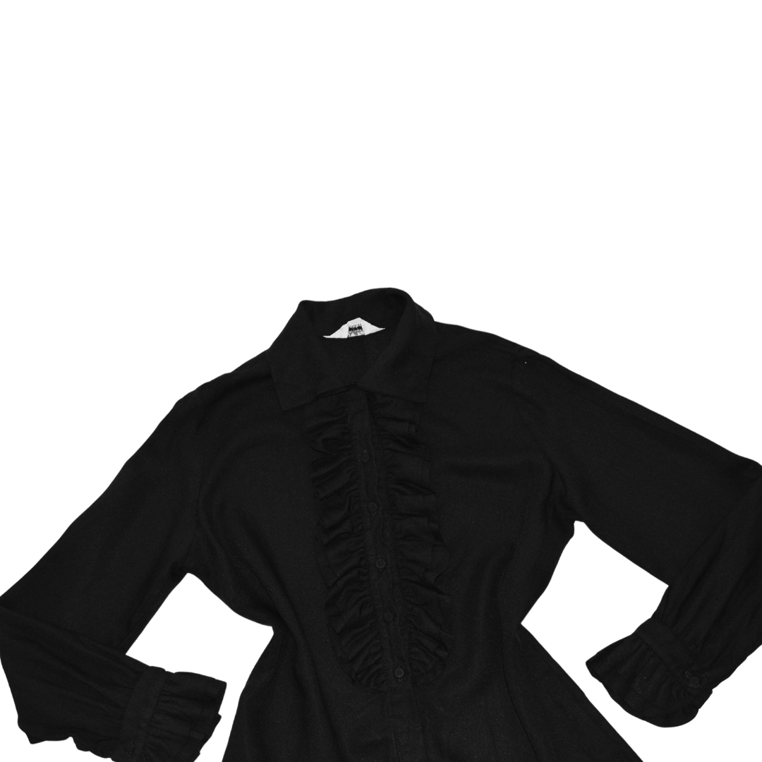 Blusa negra victoriana