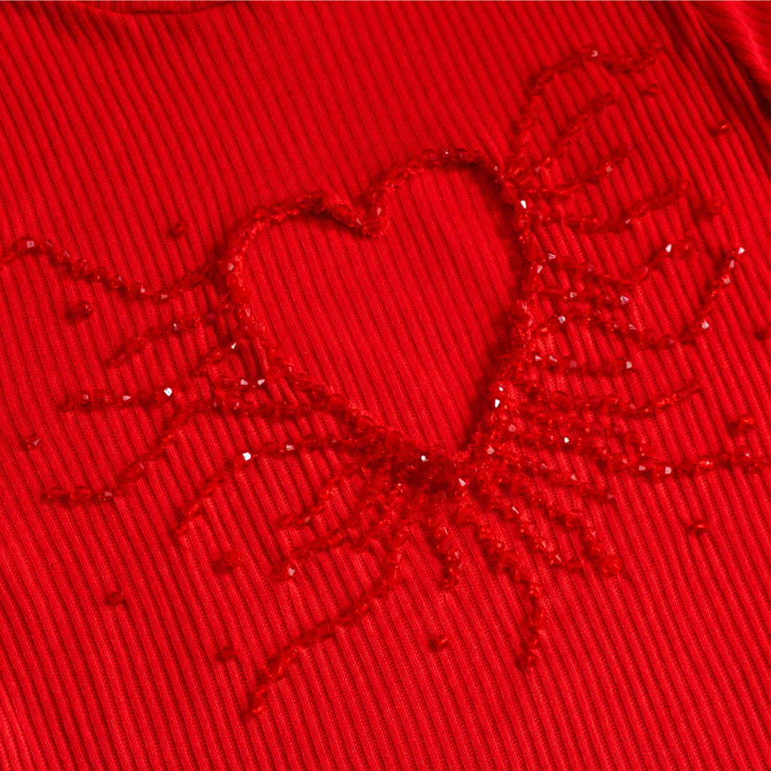 Blusa roja missing heart upclycling
