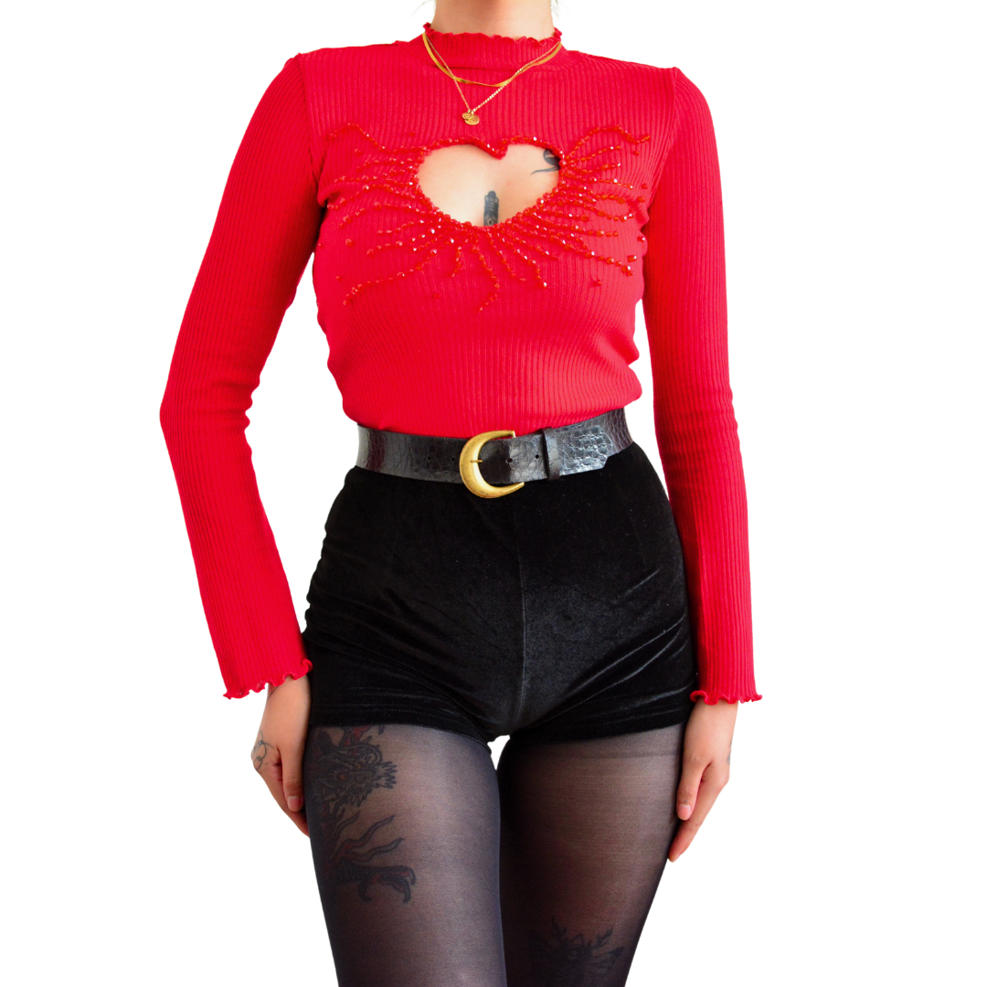 Blusa roja missing heart upclycling