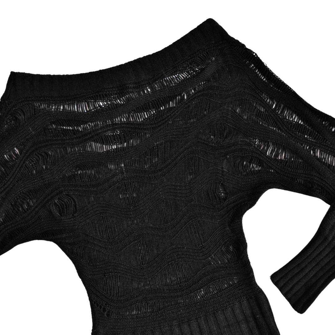 Suéter negro Guess off shoulder