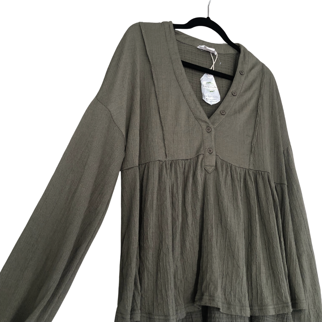 Blusa verde olivo suelta
