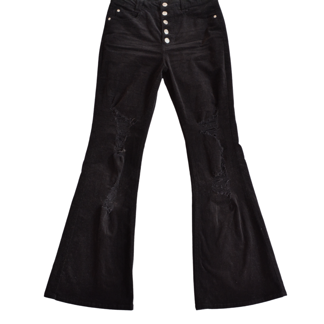 Pantalón negro flared tiro alto