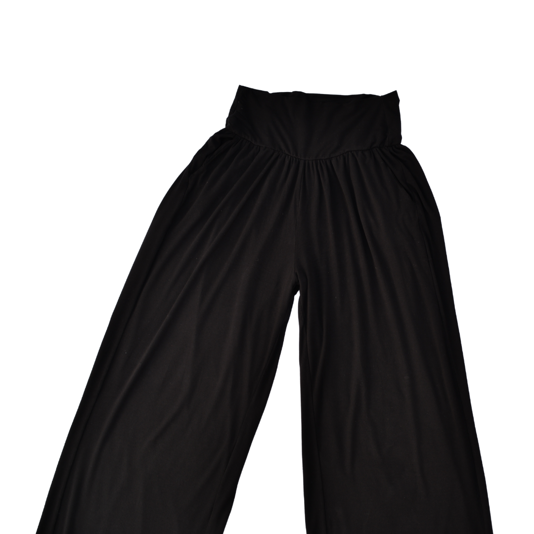 Pantalón negro holgado