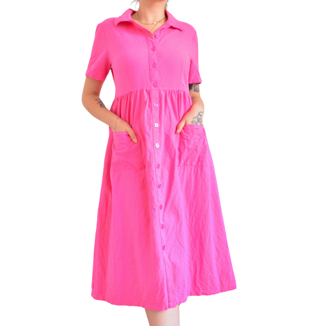 Vestido midi rosa de botones