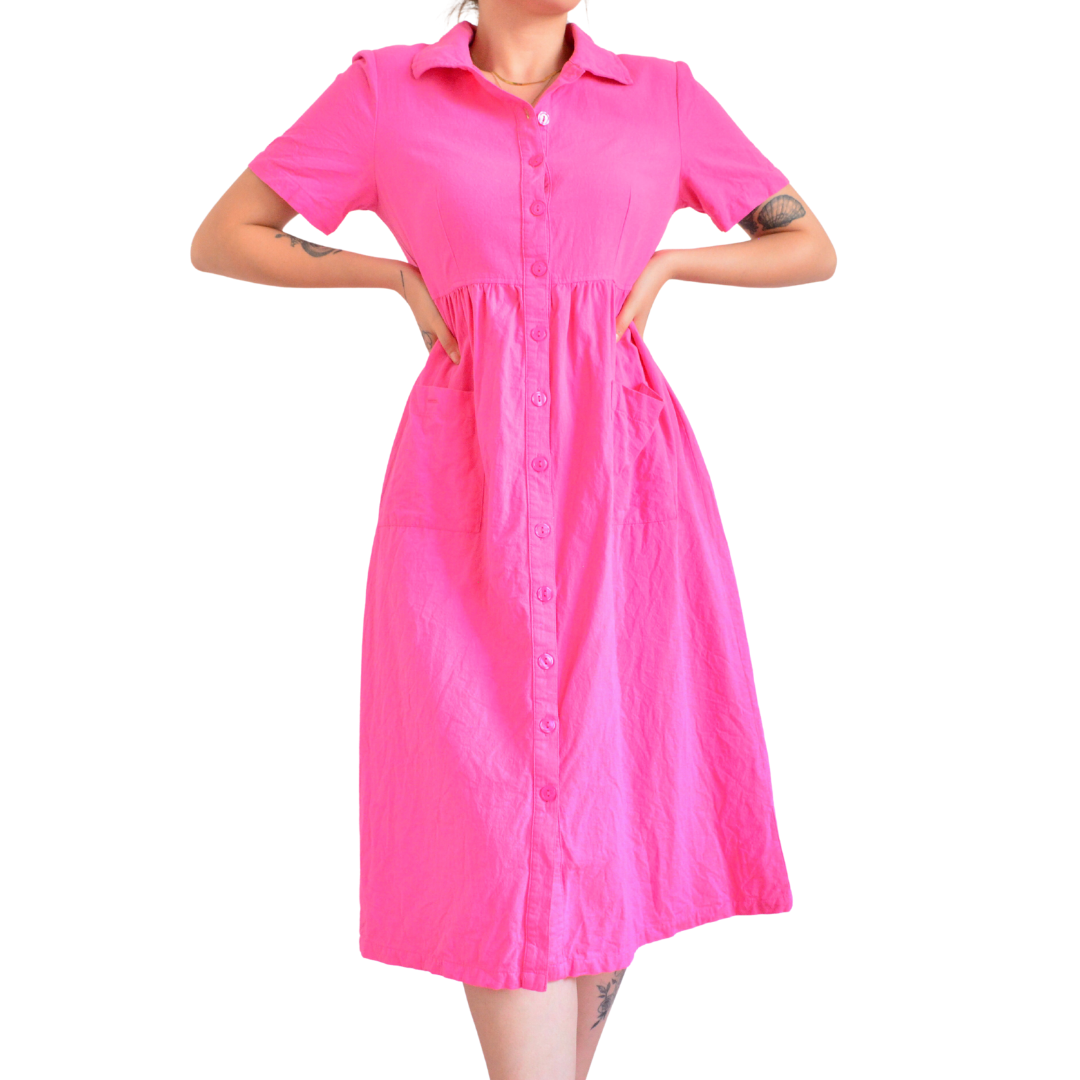 Vestido midi rosa de botones
