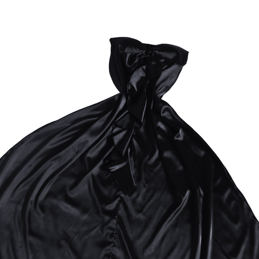 Vestido negro satinado