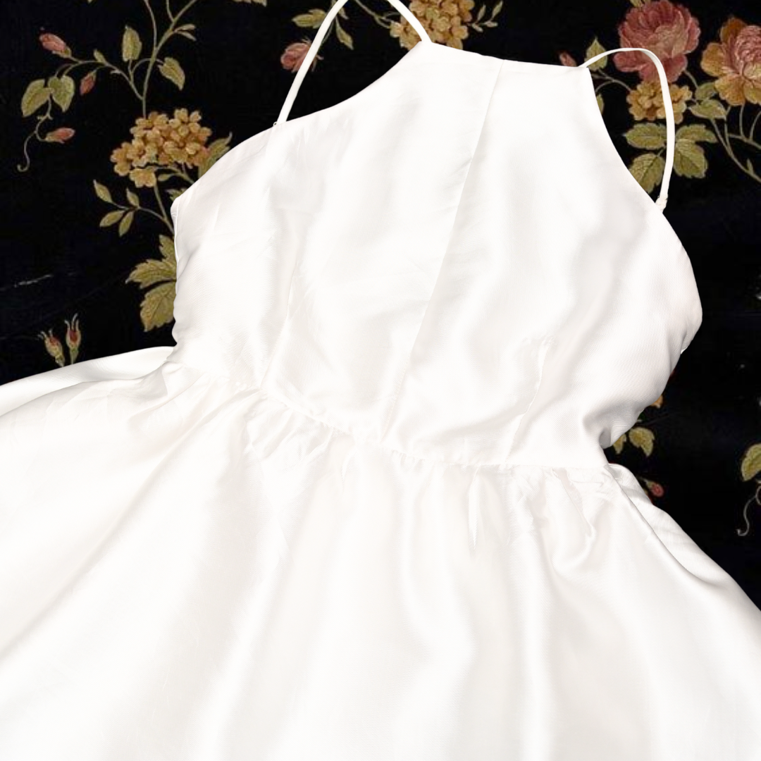 Vestido blanco satinado