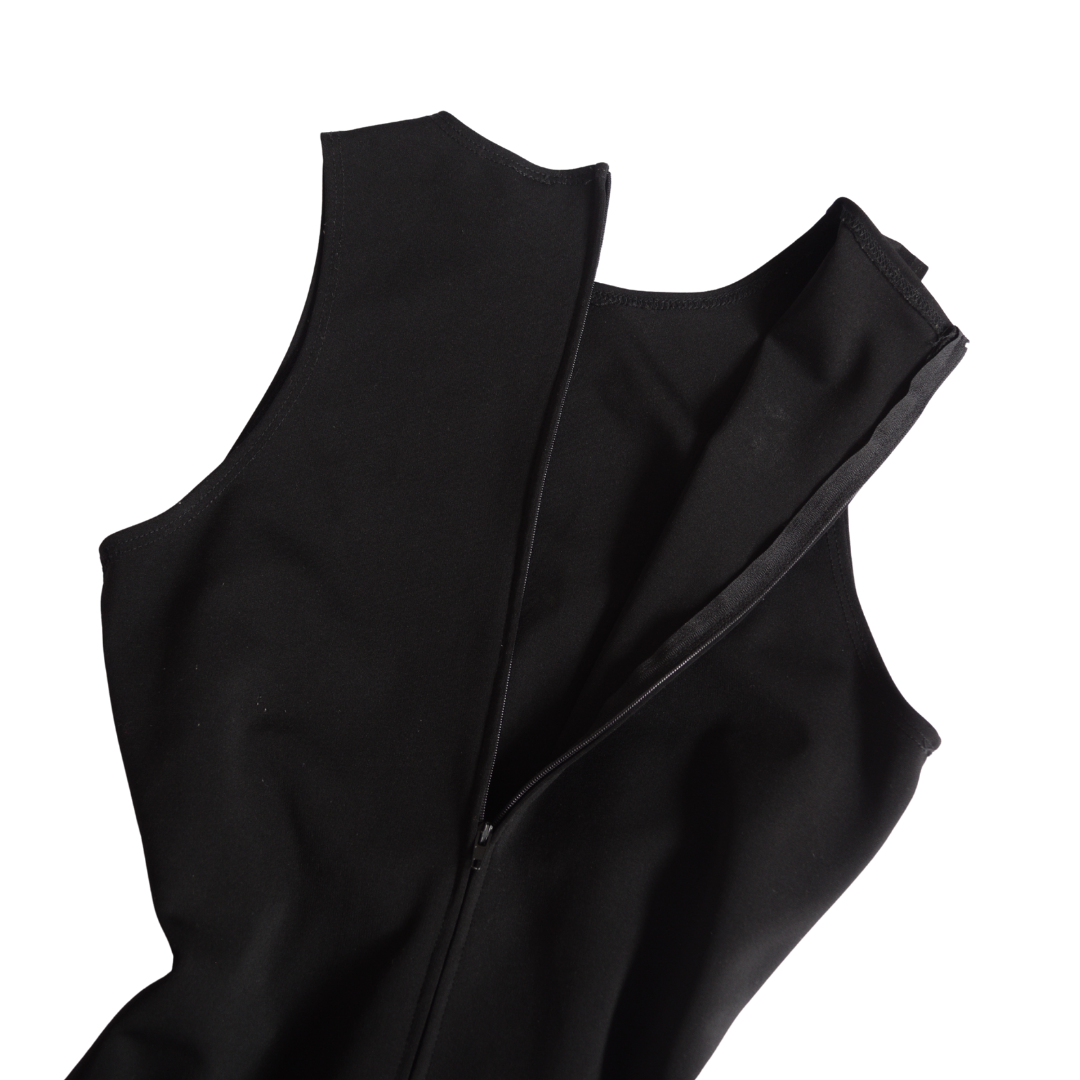 Vestido negro con corset