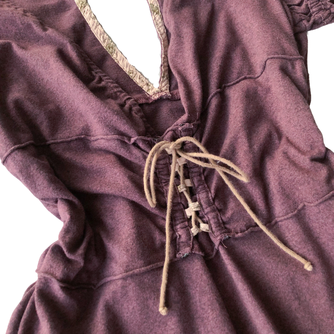 Vestido purpura cierre corset