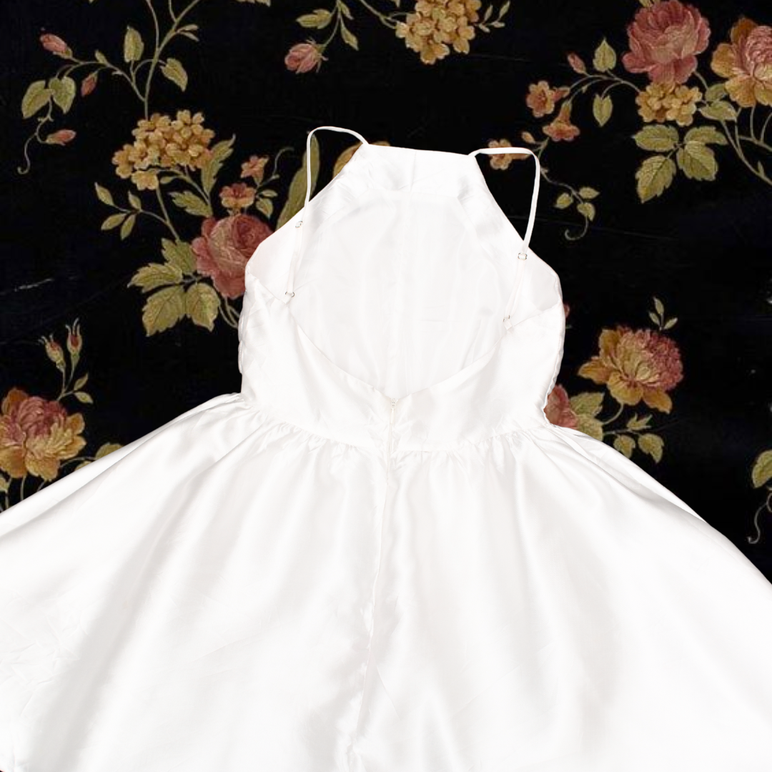 Vestido blanco satinado