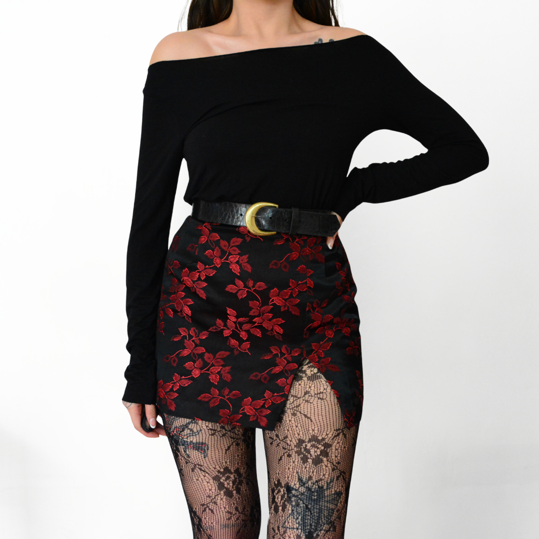 Falda brocado floral roja