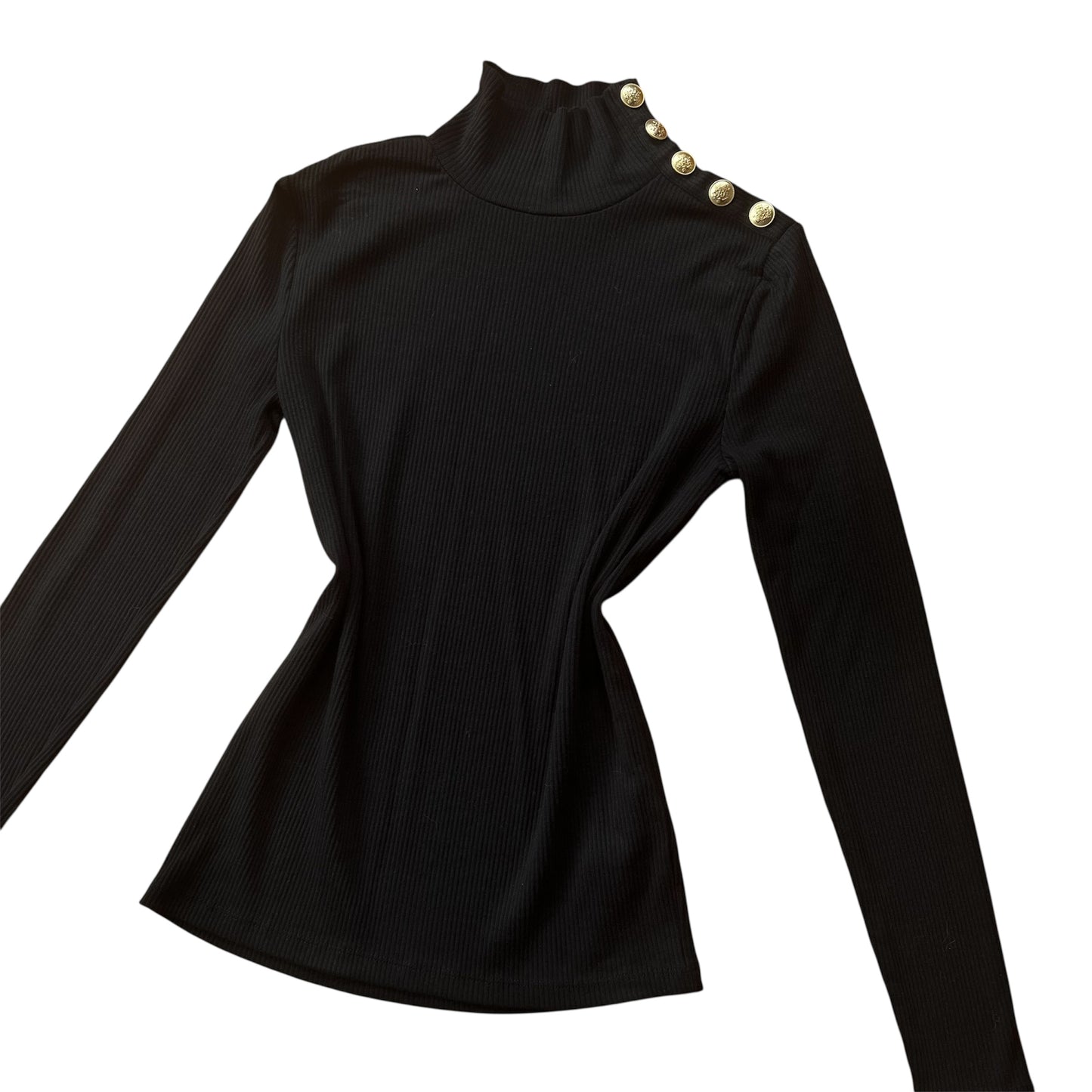 Blusa negra botones dorados