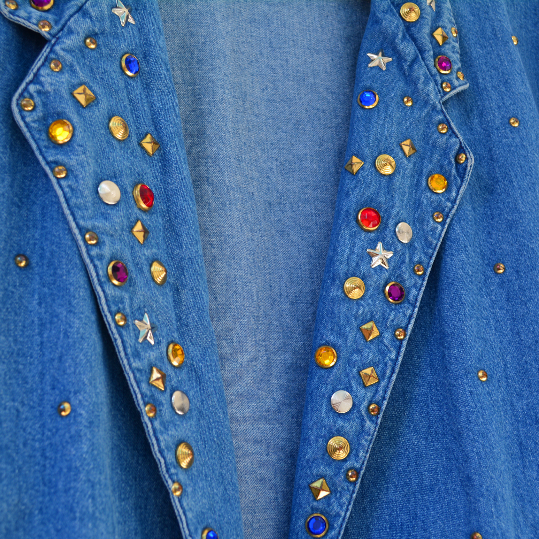 Gabardina vintage denim con pedrería