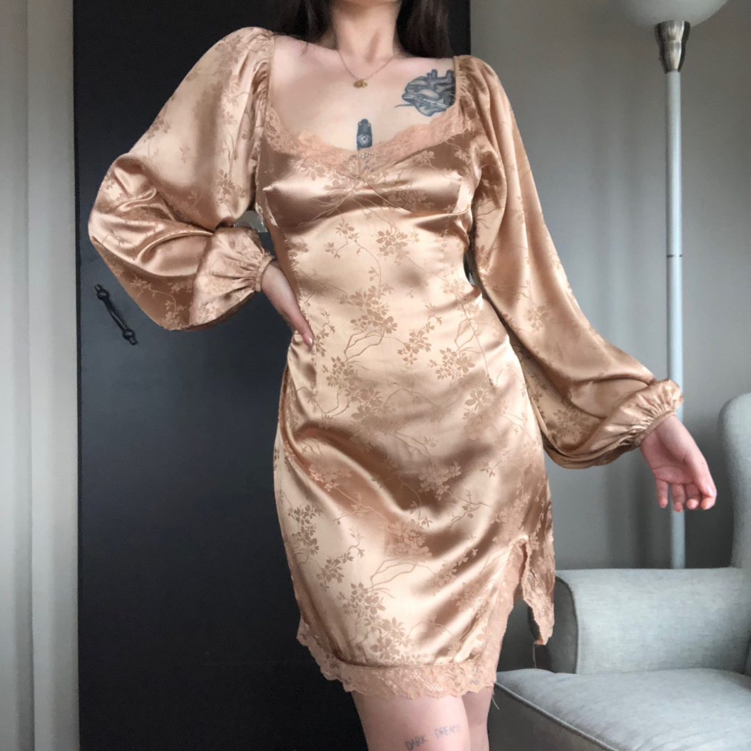 Vestido satinado café