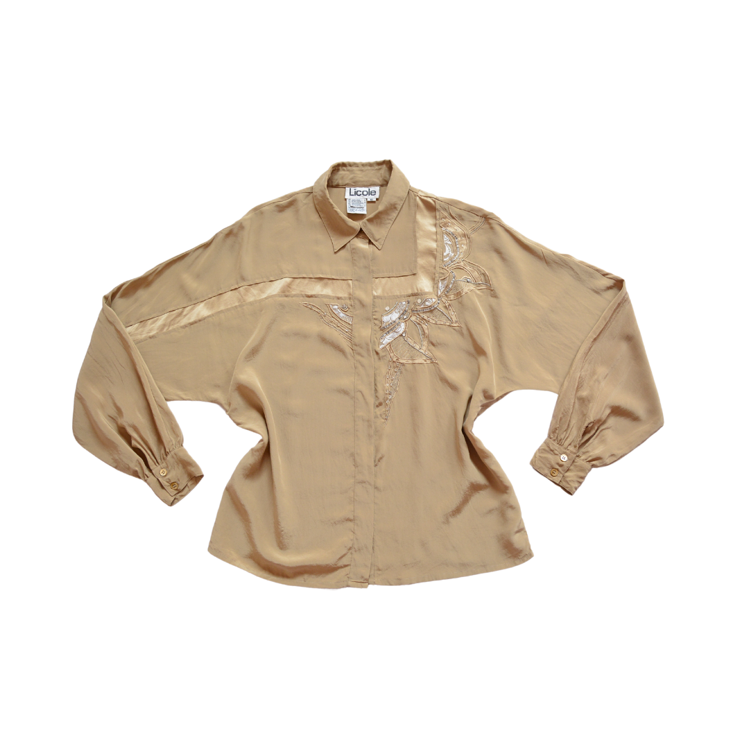 Blusa vintage de seda con bordado