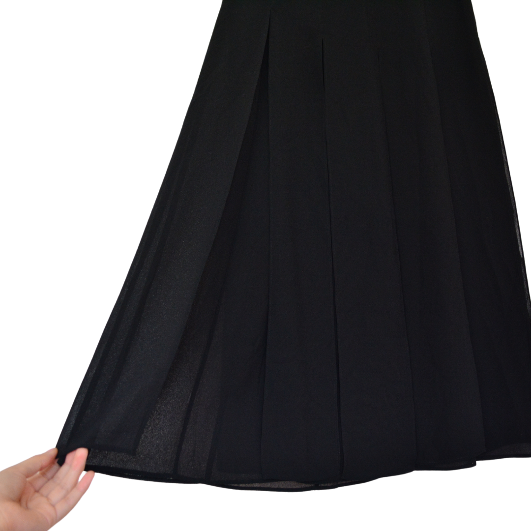 Falda larga negra con tablones
