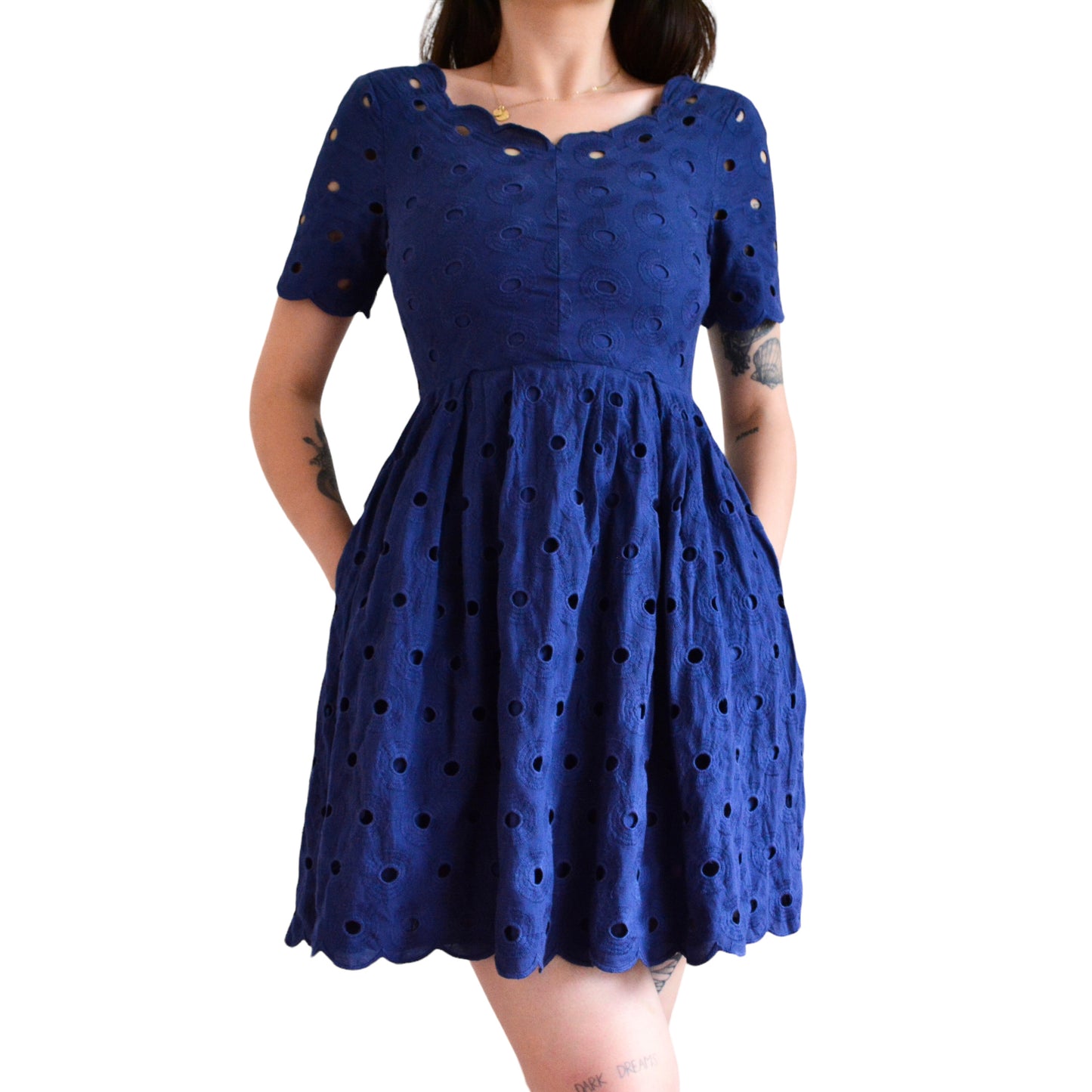 Vestido azul navy con bolsas