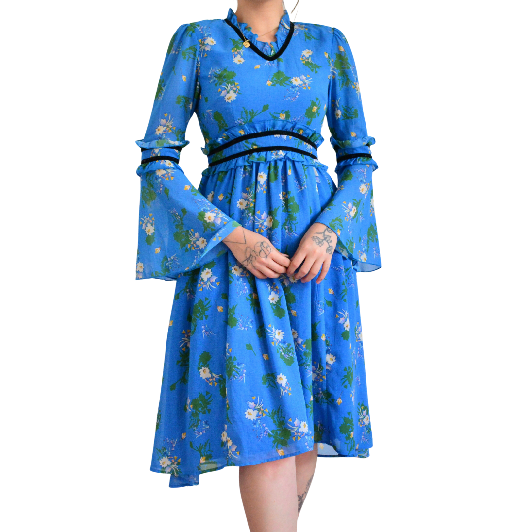 Vestido azul midi de flores