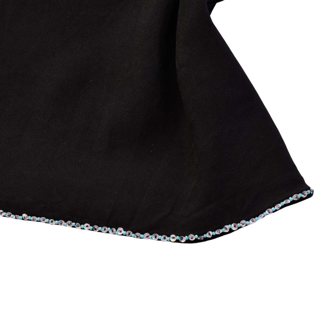 Blusa negra de seda