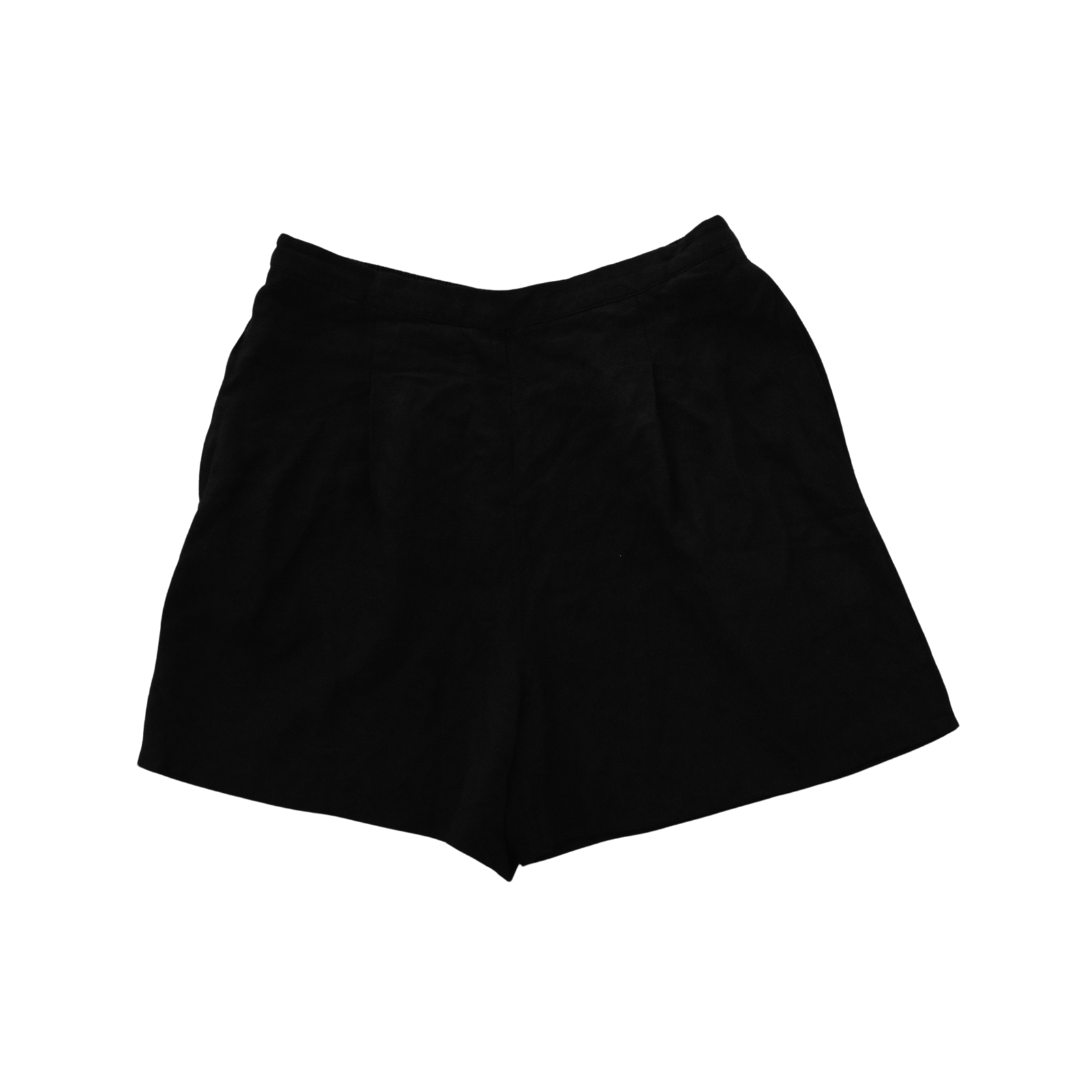 Short negro de lino