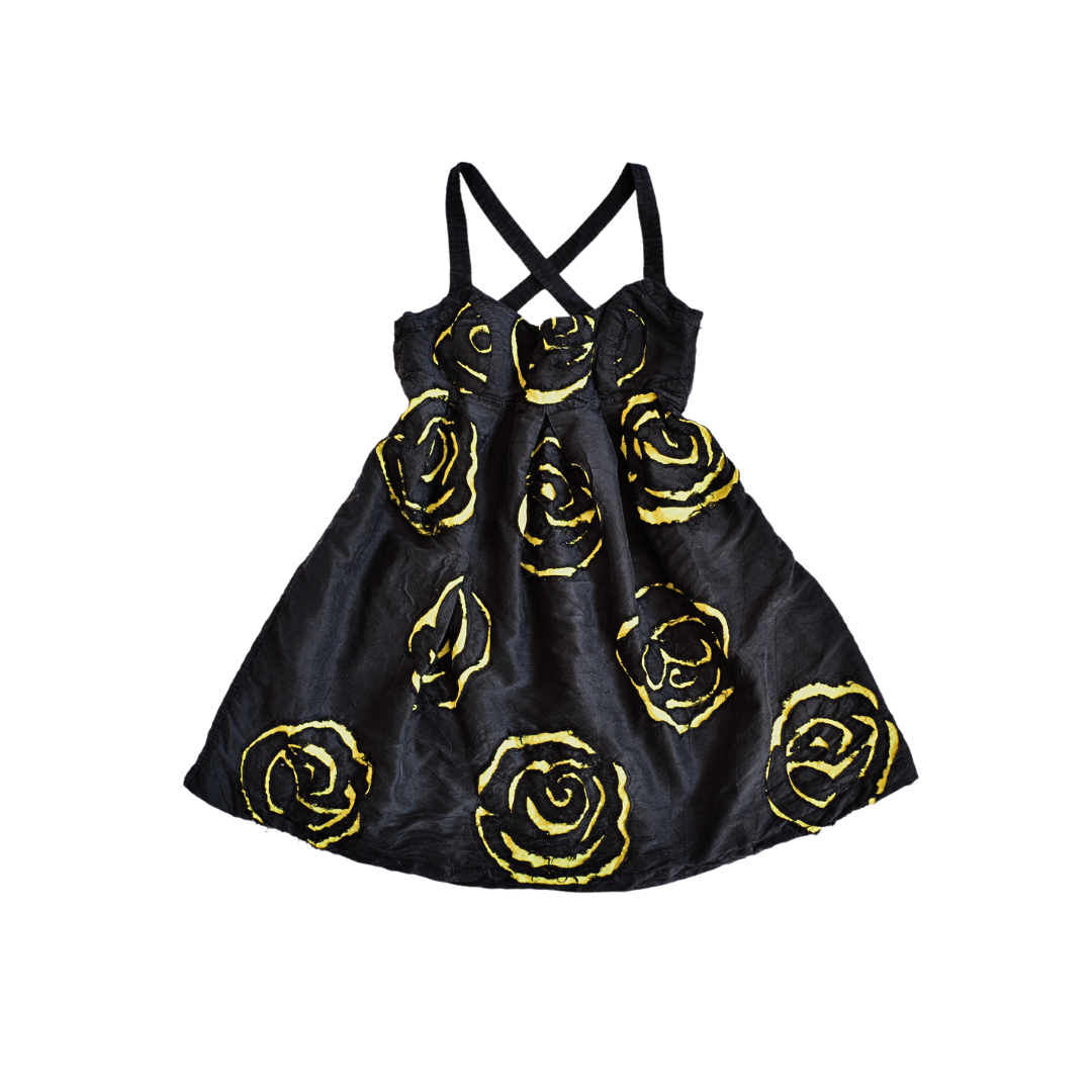 Vestido de seda con rosas y escote cruzado