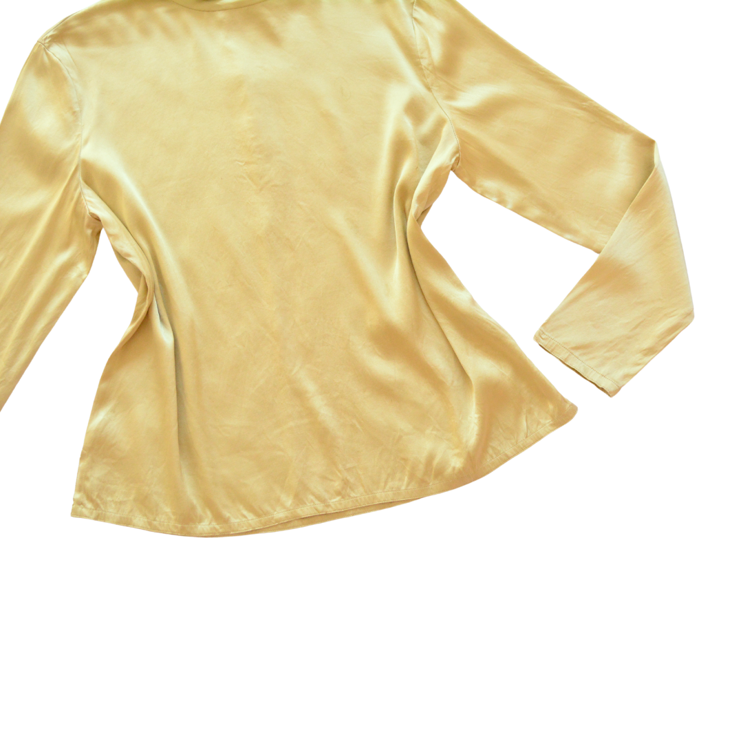 Blusa champagne de seda