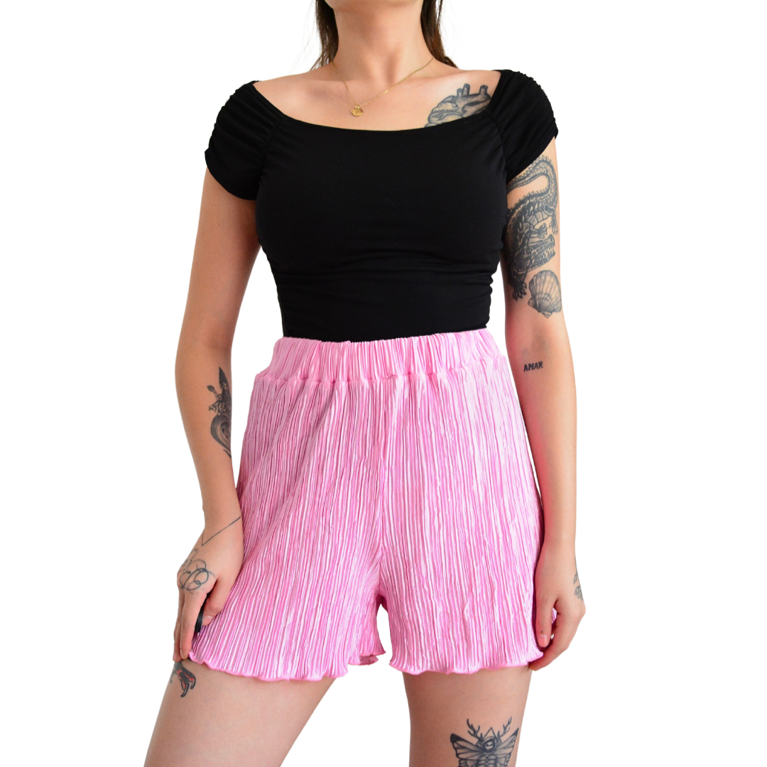 Blusa negra cuello ovalado