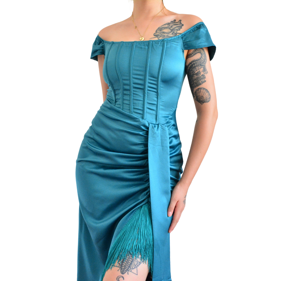Vestido satinado con corset