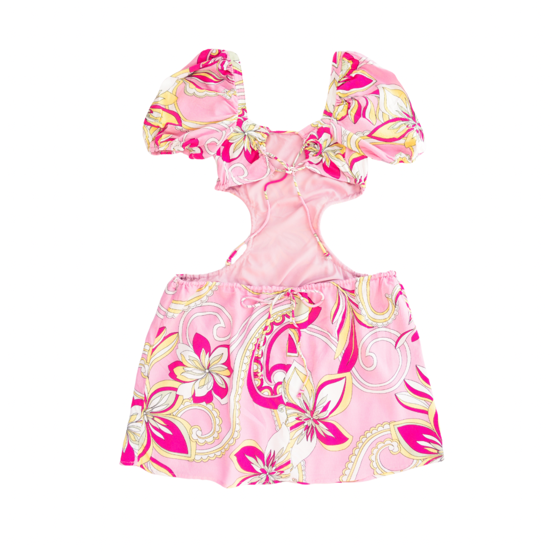 Vestido rosa con aberturas