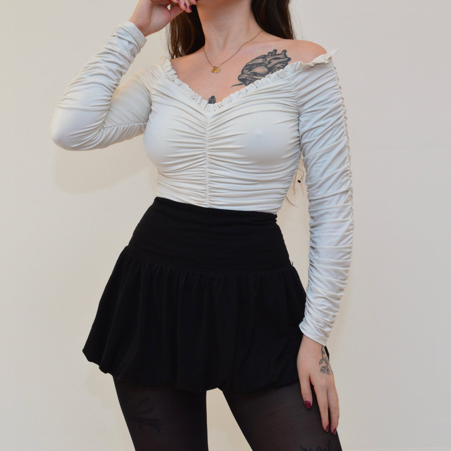 Bodysuit beige drappeado