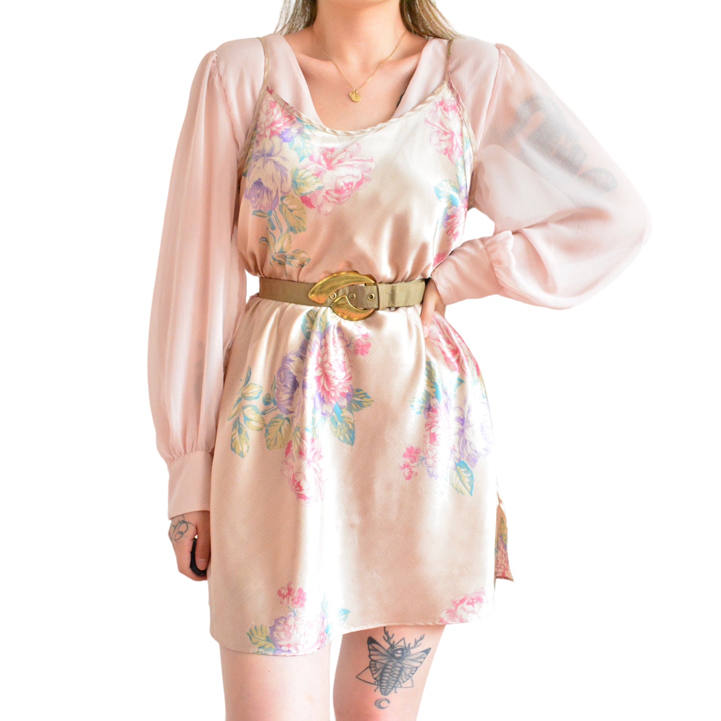 Vestido satinado de flores