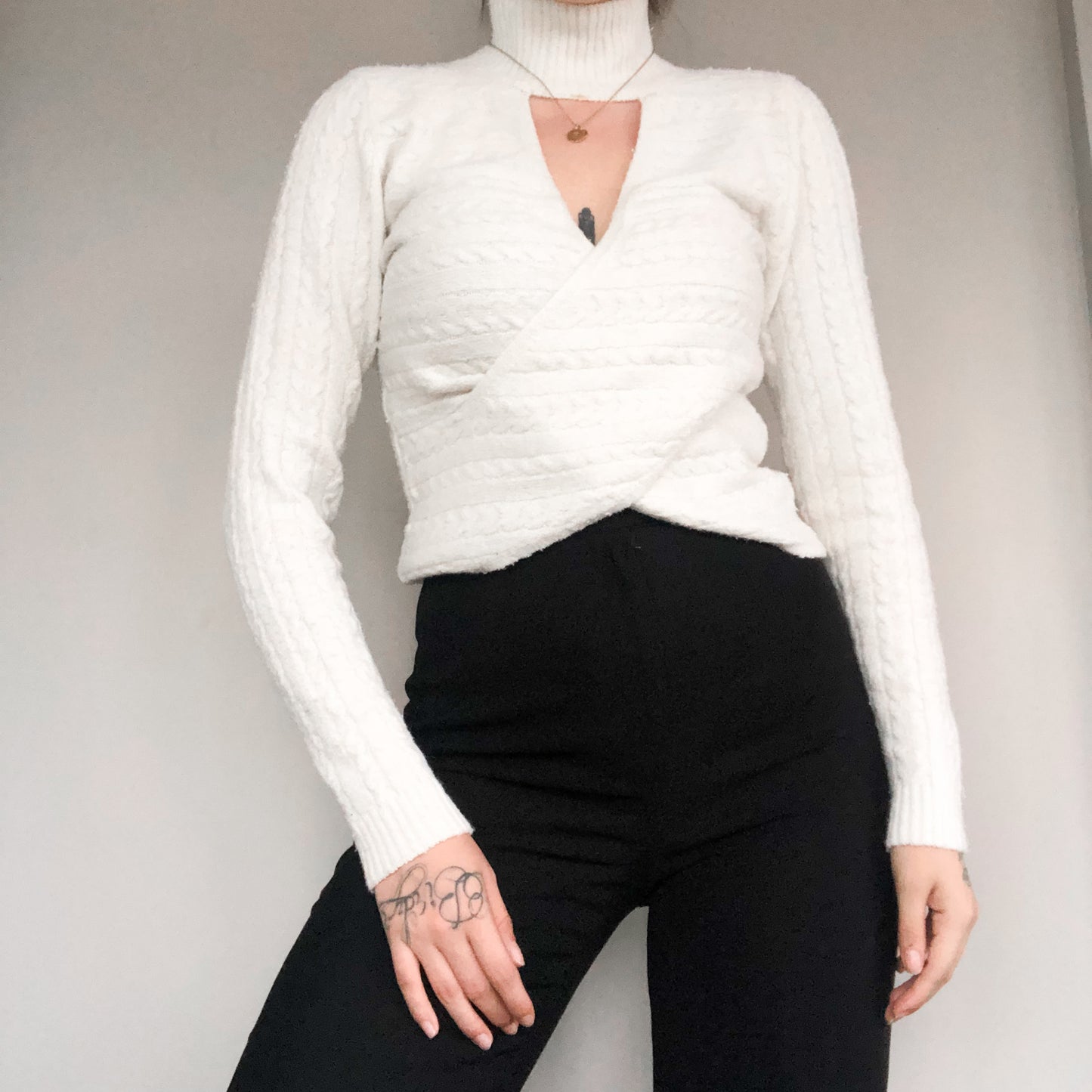 Suéter blanco knit abertura