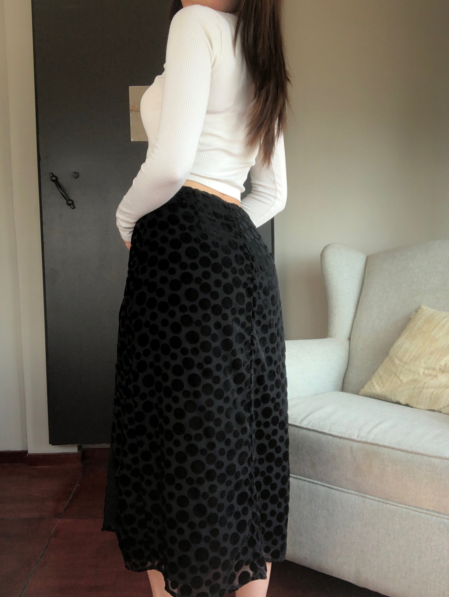 Falda negra velvet polka dots