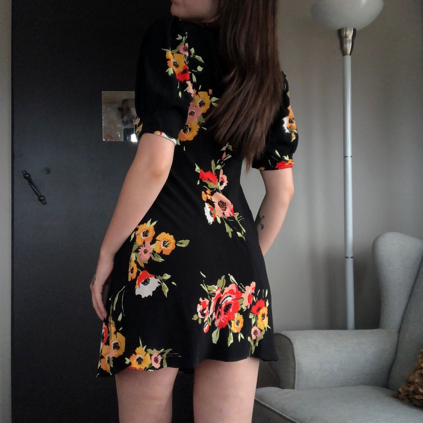 Vestido negro floral