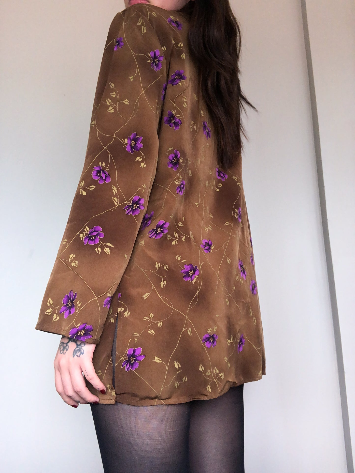 Camisa 90s con ganchitos en forma de corazón